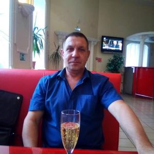 Олег, 57 лет, Димитровград