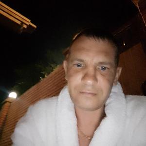 Валерий, 44 года, Невельск