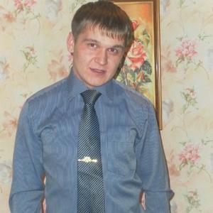 Парни в Чистополе (Татарстан): Виталий, 33 - ищет девушку из Чистополя (Татарстан)