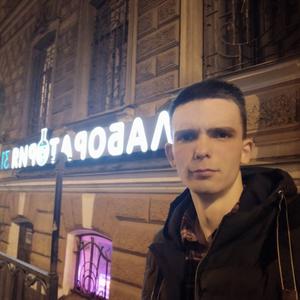 Парни в Пскове: Фёдор, 24 - ищет девушку из Пскова