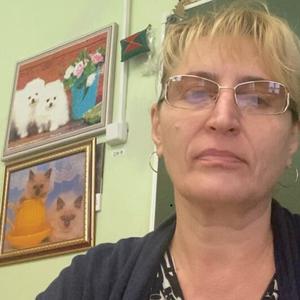 Девушки в Якутске: Людмила, 53 - ищет парня из Якутска