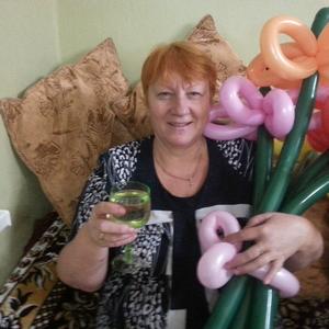 Девушки в Вольске: Валентина, 63 - ищет парня из Вольска