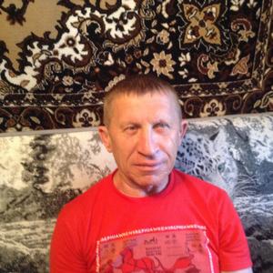 Петр, 69 лет, Балашов