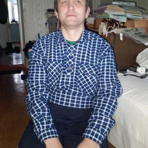 Парни в Санкт-Петербурге: Эдуард, 30 - ищет девушку из Санкт-Петербурга
