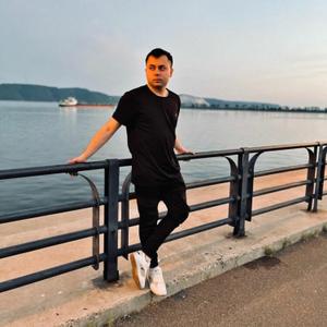 Парни в Тольятти: Рустам Симонов, 25 - ищет девушку из Тольятти