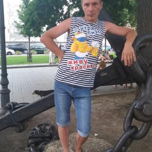 Парни в Алейске: Алексей Зиновьев, 36 - ищет девушку из Алейска