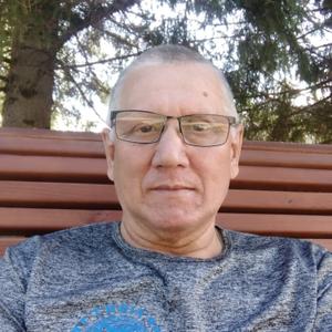 Юрий, 61 год, Зеленогорск