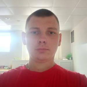 Рустам, 26 лет, Пермь