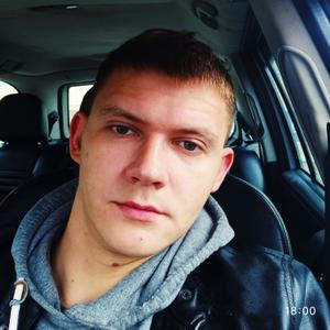 Парни в Смоленске: Артём, 33 - ищет девушку из Смоленска
