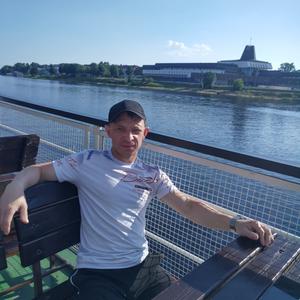 Денис, 48 лет, Светогорск
