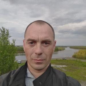 Парни в Ханты-Мансийске: Василий, 40 - ищет девушку из Ханты-Мансийска