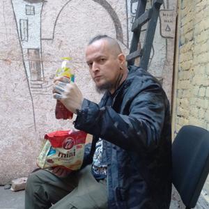 Парни в Вологде: Василий, 42 - ищет девушку из Вологды