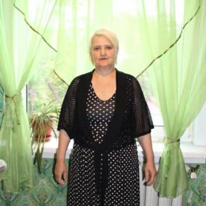 Наталья, 66 лет, Оха