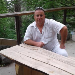 Парни в Минеральные Воды: Алексей, 41 - ищет девушку из Минеральные Воды