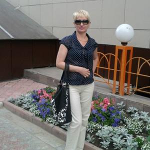 Девушки в Нижневартовске: Надежда, 55 - ищет парня из Нижневартовска