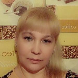 Таня, 46 лет, Саратов