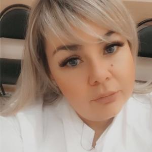 Юлия, 40 лет, Саратов