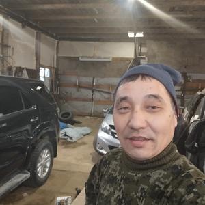Парни в Якутске: Николай, 44 - ищет девушку из Якутска