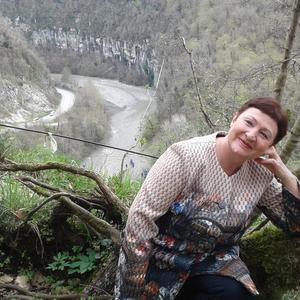 Девушки в Сосногорске: Лидия, 65 - ищет парня из Сосногорска