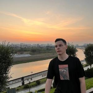 Илья, 24 года, Омск