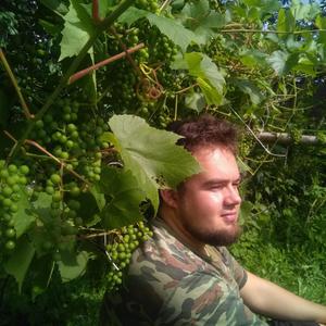 Парни в Твери: Кирилл, 23 - ищет девушку из Твери
