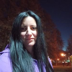 Девушки в Владикавказе: Изольда Ирбековна, 39 - ищет парня из Владикавказа