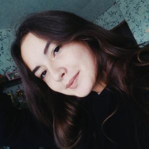 Карина, 22 года, Киров