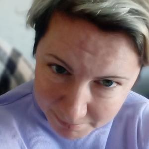Девушки в Липецке: Ольга, 43 - ищет парня из Липецка