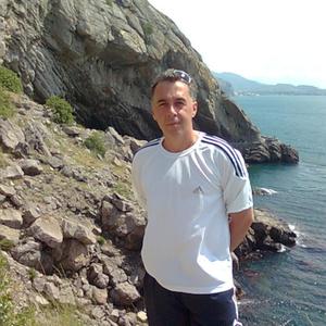 Юрий, 54 года, Донецк