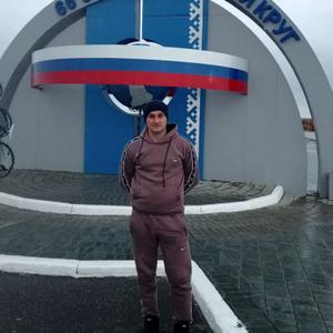 Парни в Магнитогорске: Антон, 29 - ищет девушку из Магнитогорска