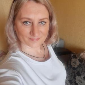 Elena, 47 лет, Ростов-на-Дону