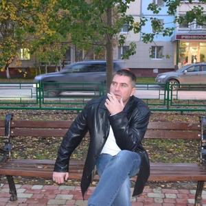 Парни в Усинске: Виктор, 47 - ищет девушку из Усинска