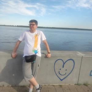 Парни в Сургуте (Ханты-Мансийский АО): Евгений, 20 - ищет девушку из Сургута (Ханты-Мансийский АО)