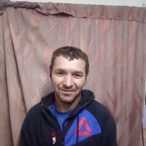 Александр, 39 лет, Свободный