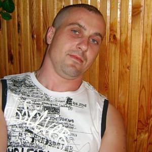 Парни в Твери: Анатолий, 42 - ищет девушку из Твери