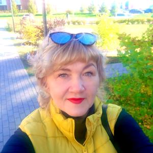 Девушки в Томске: Анжелика, 50 - ищет парня из Томска