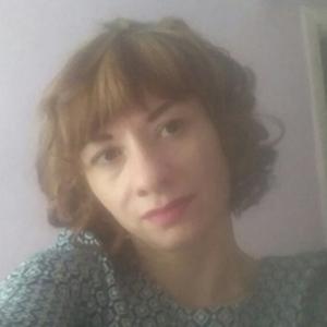 Девушки в Кузнецке: Елена, 34 - ищет парня из Кузнецка