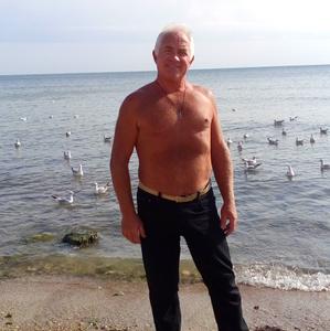 Парни в Дмитров: Михаил, 67 - ищет девушку из Дмитров