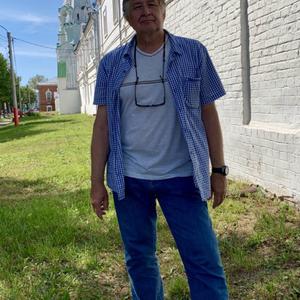 Лев, 67 лет, Москва