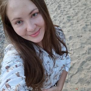 Девушки в Владивостоке: Дарья, 32 - ищет парня из Владивостока
