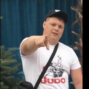 Парни в Пскове: Алексей, 32 - ищет девушку из Пскова