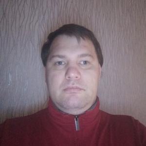 Парни в Петергофе: Андрей, 41 - ищет девушку из Петергофа