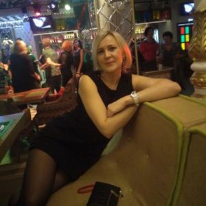 Девушки в Мурманске: Дарья, 36 - ищет парня из Мурманска