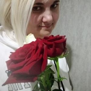 Вика, 39 лет, Екатеринбург