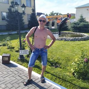 Парни в Менделеевске: Ильнур, 37 - ищет девушку из Менделеевска