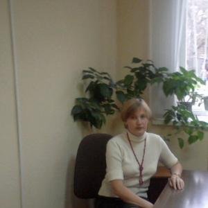 Девушки в Смоленске: Оксана, 50 - ищет парня из Смоленска