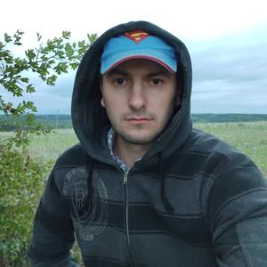 Василь, 31 год, Москва