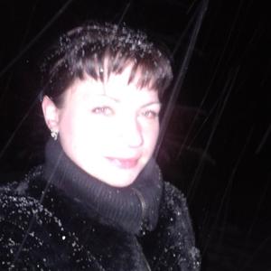 Девушки в Мурманске: Оксана, 45 - ищет парня из Мурманска