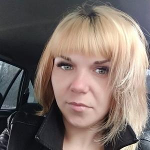 Девушки в Новокузнецке: Ольга Бажина, 34 - ищет парня из Новокузнецка