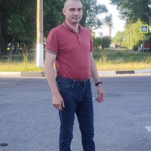 Парни в Шебекино: Евгений, 40 - ищет девушку из Шебекино